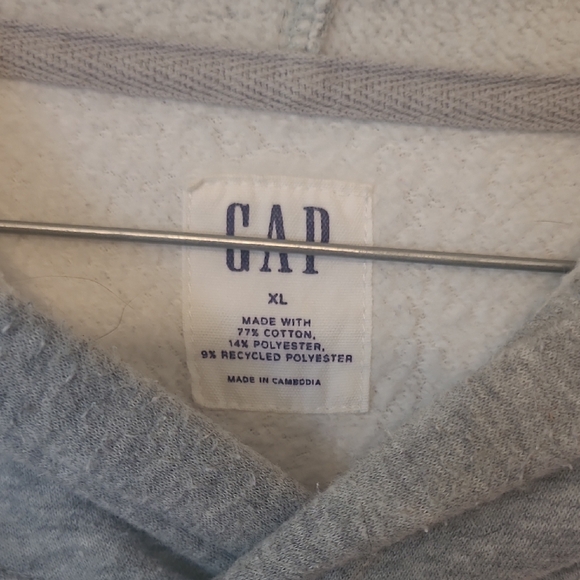 GAP White and Gray Sweatshirts Casual Comfort - Picture 2 of 5